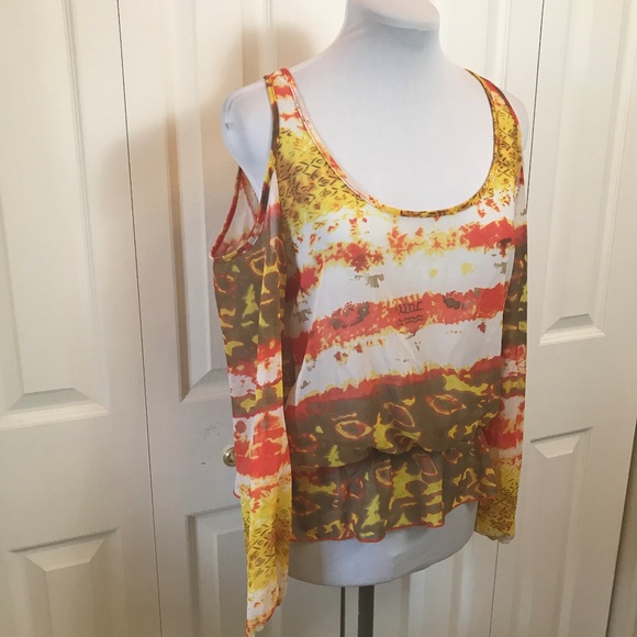 Cold Shoulder Split Open Back Blouse sz M - Picture 2 of 6